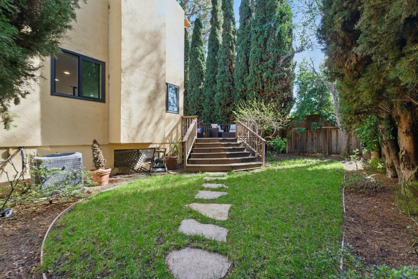 2149 Junction AVE 11