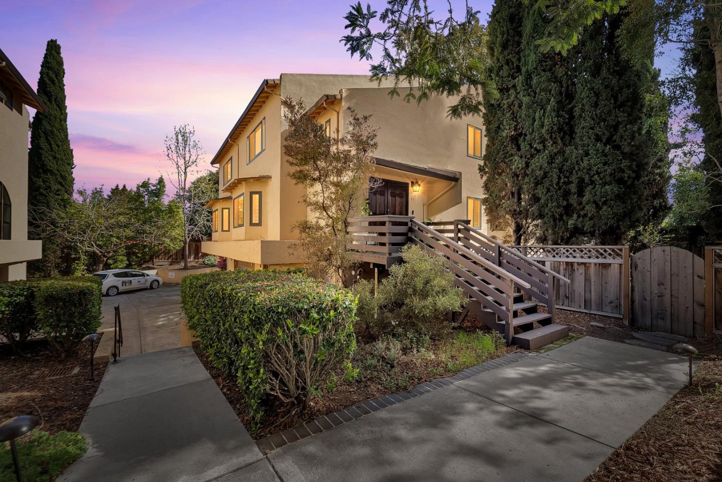 2149 Junction AVE 11