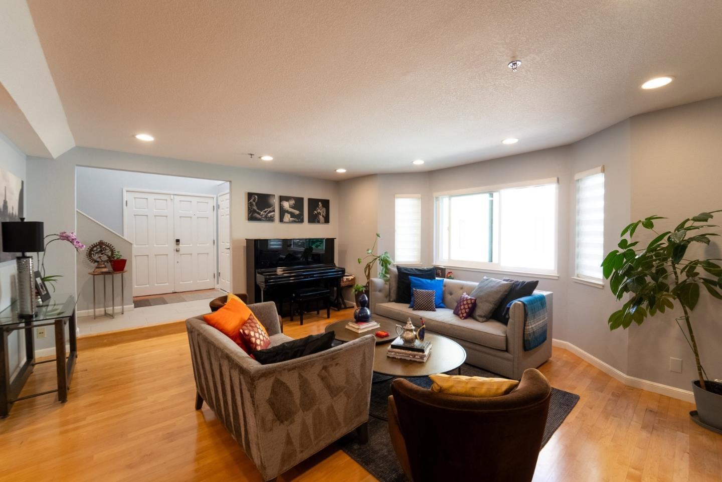 2149 Junction AVE 11