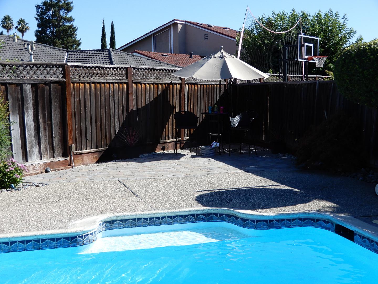 4604 Royal Forest Court