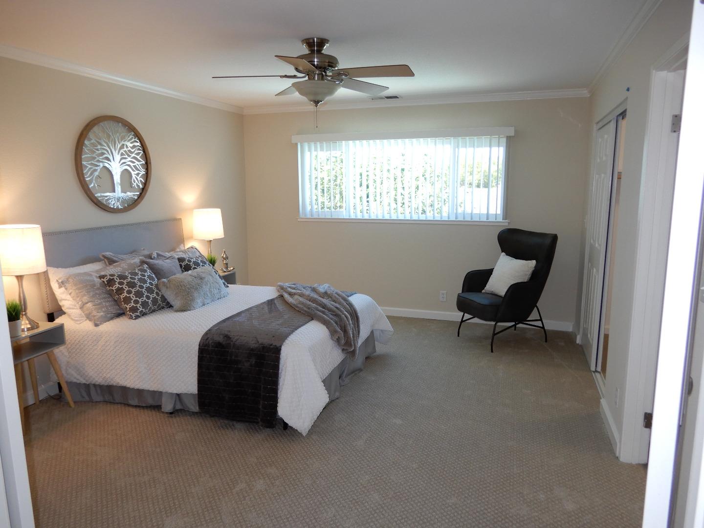 4604 Royal Forest Court