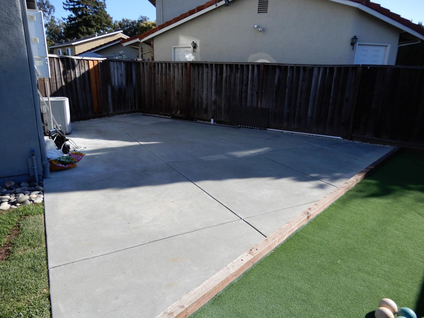 4604 Royal Forest Court