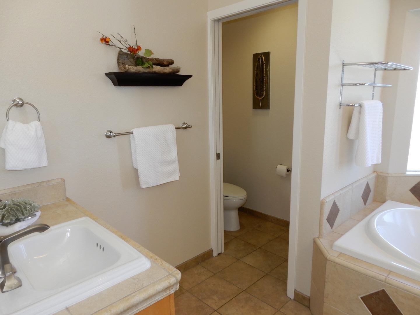 4604 Royal Forest Court