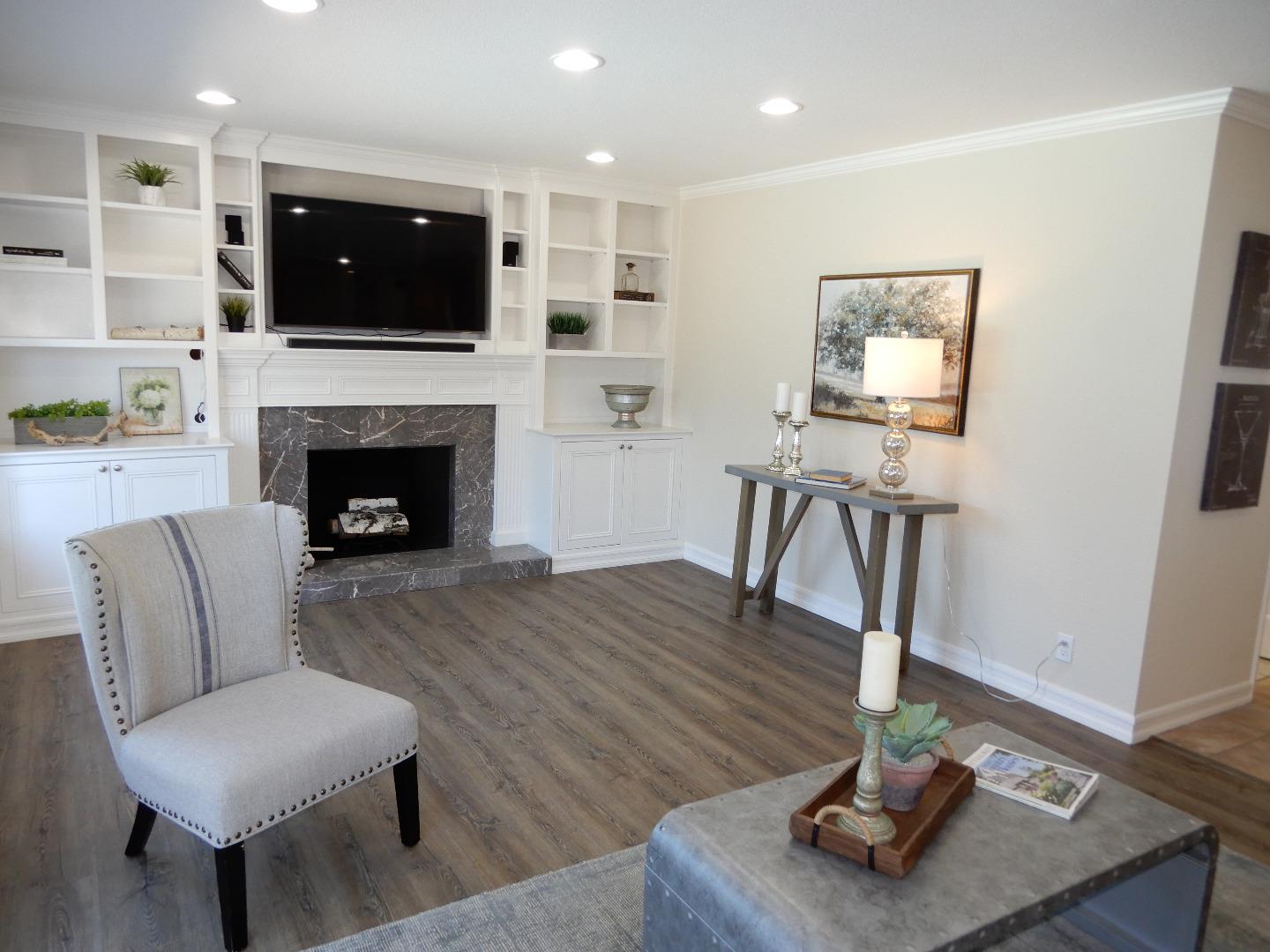 4604 Royal Forest Court