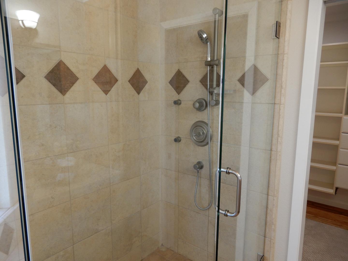 4604 Royal Forest Court