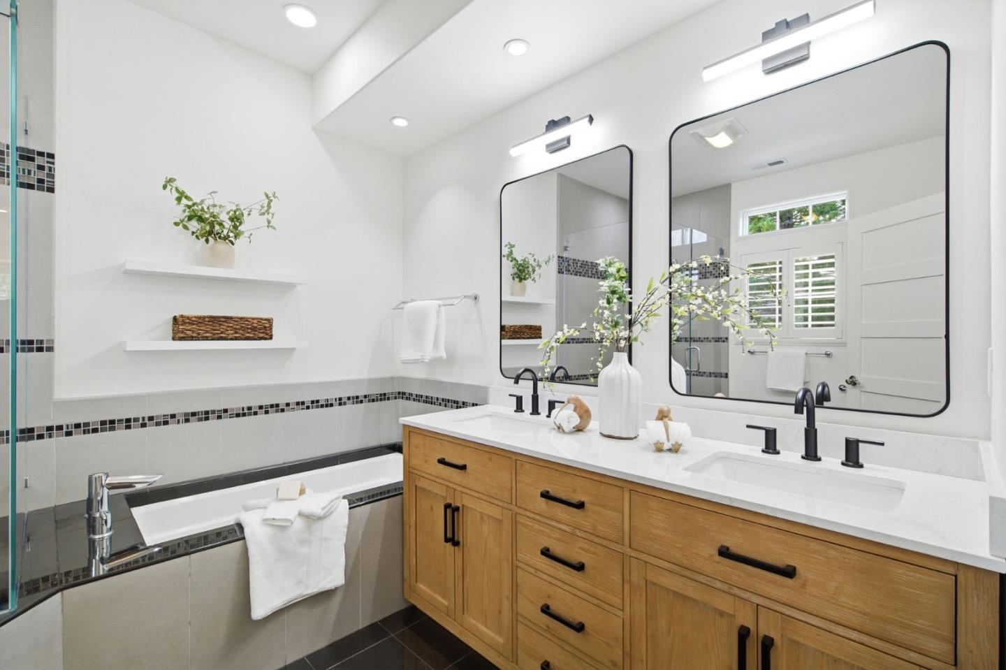 15681 Camino Del Cerro