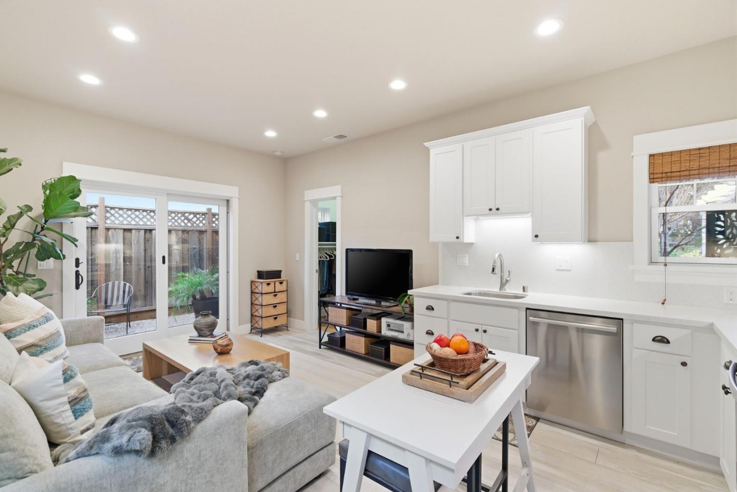 15681 Camino Del Cerro