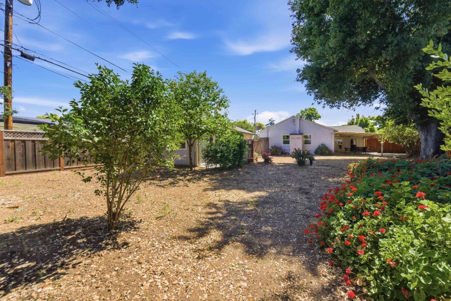 22051 Hibiscus Drive