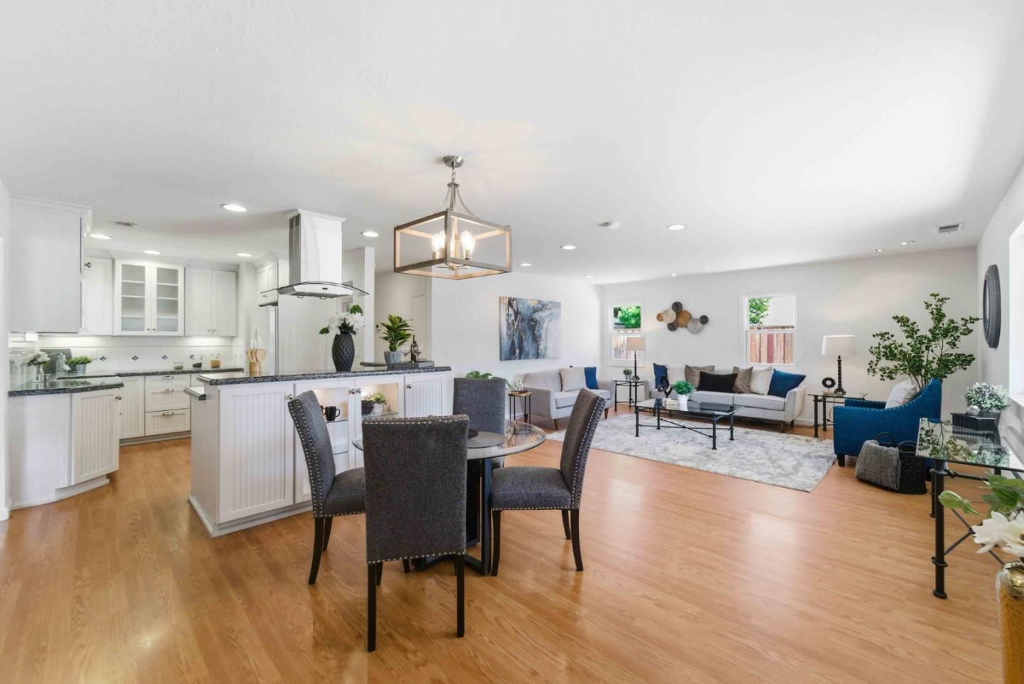 22051 Hibiscus Drive