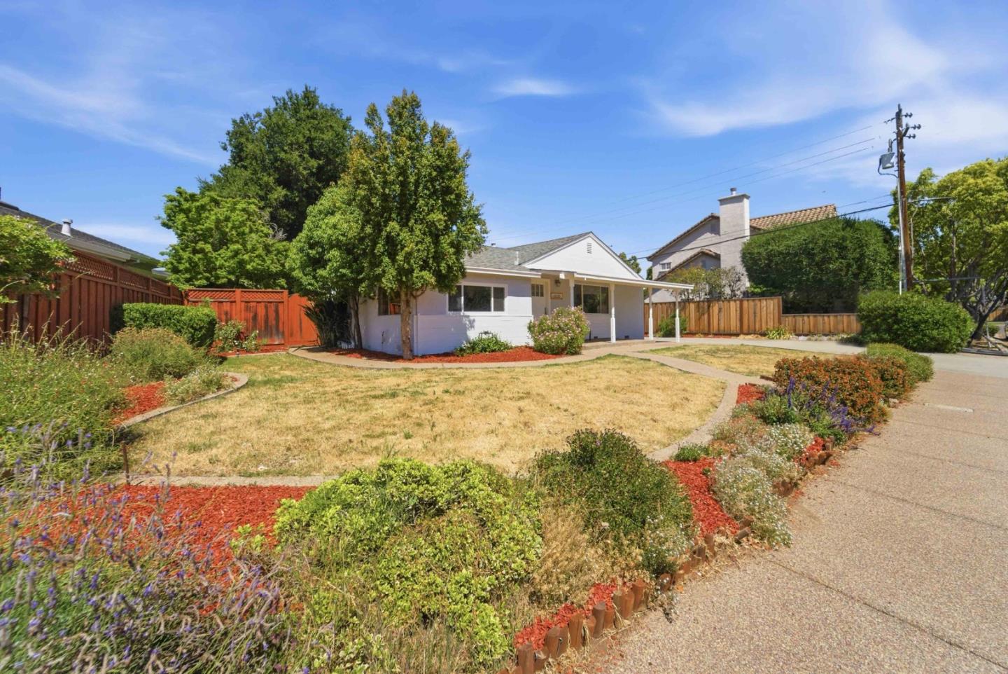 22051 Hibiscus Drive