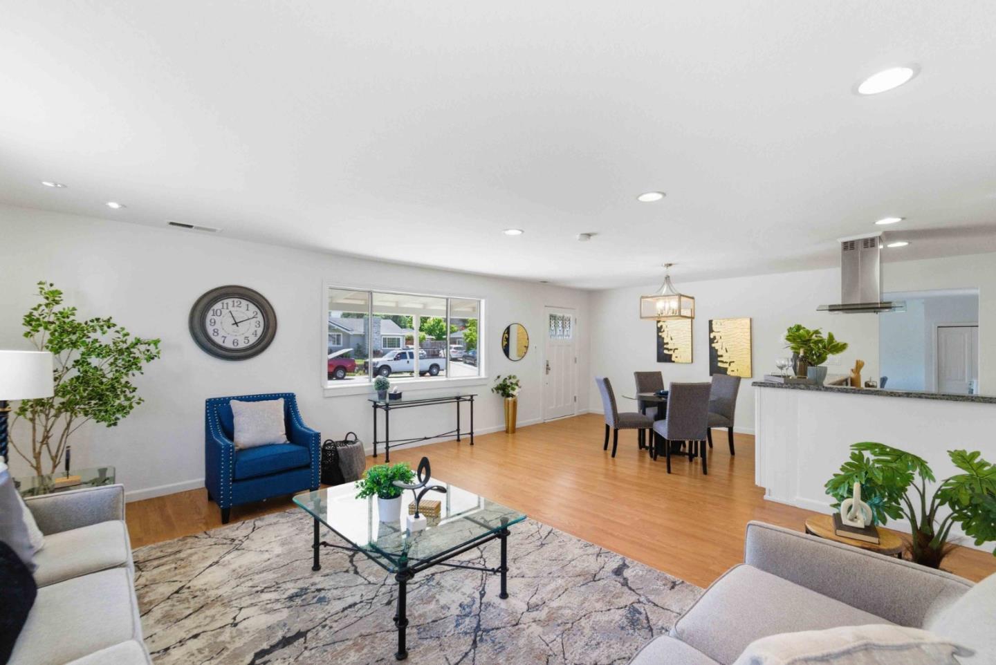 22051 Hibiscus Drive