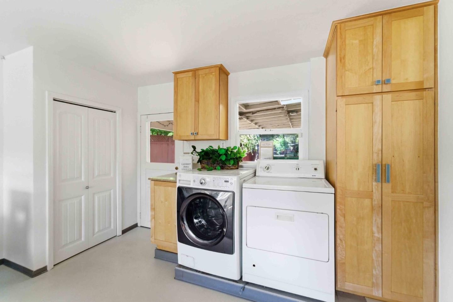 22051 Hibiscus Drive