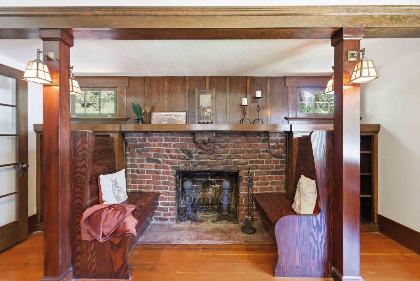 211 Glen Ridge Avenue