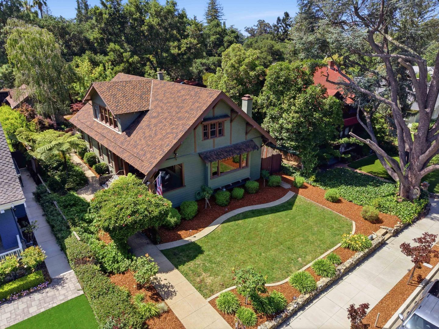 211 Glen Ridge Avenue