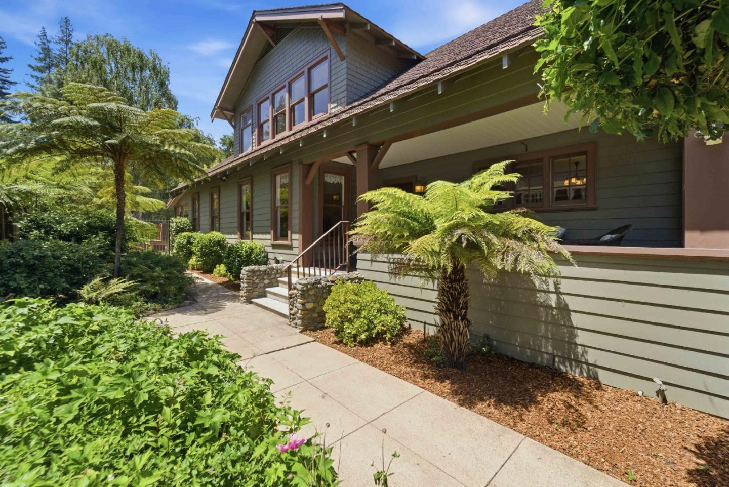 211 Glen Ridge Avenue