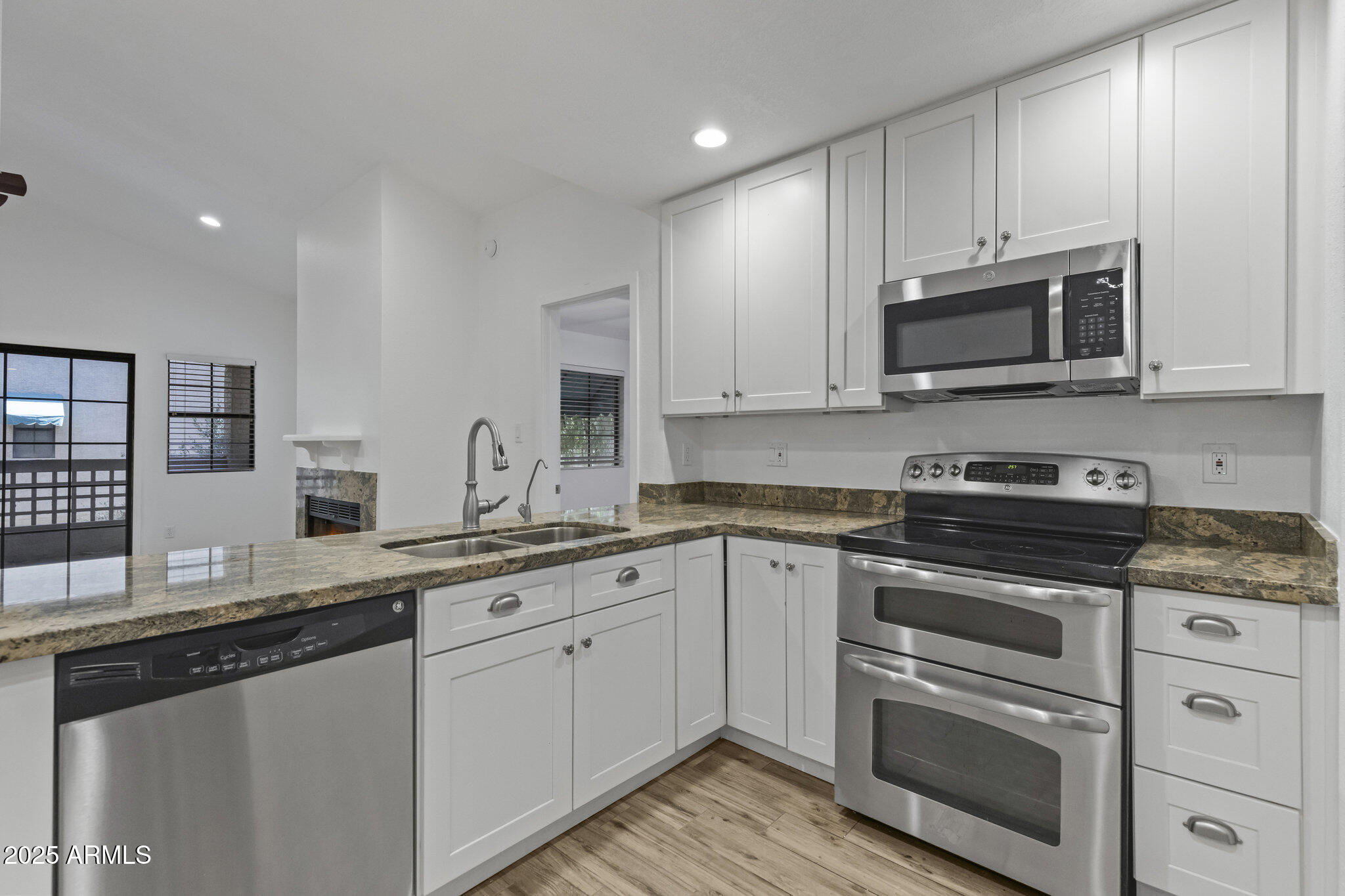 2855 S EXTENSION Road, 249