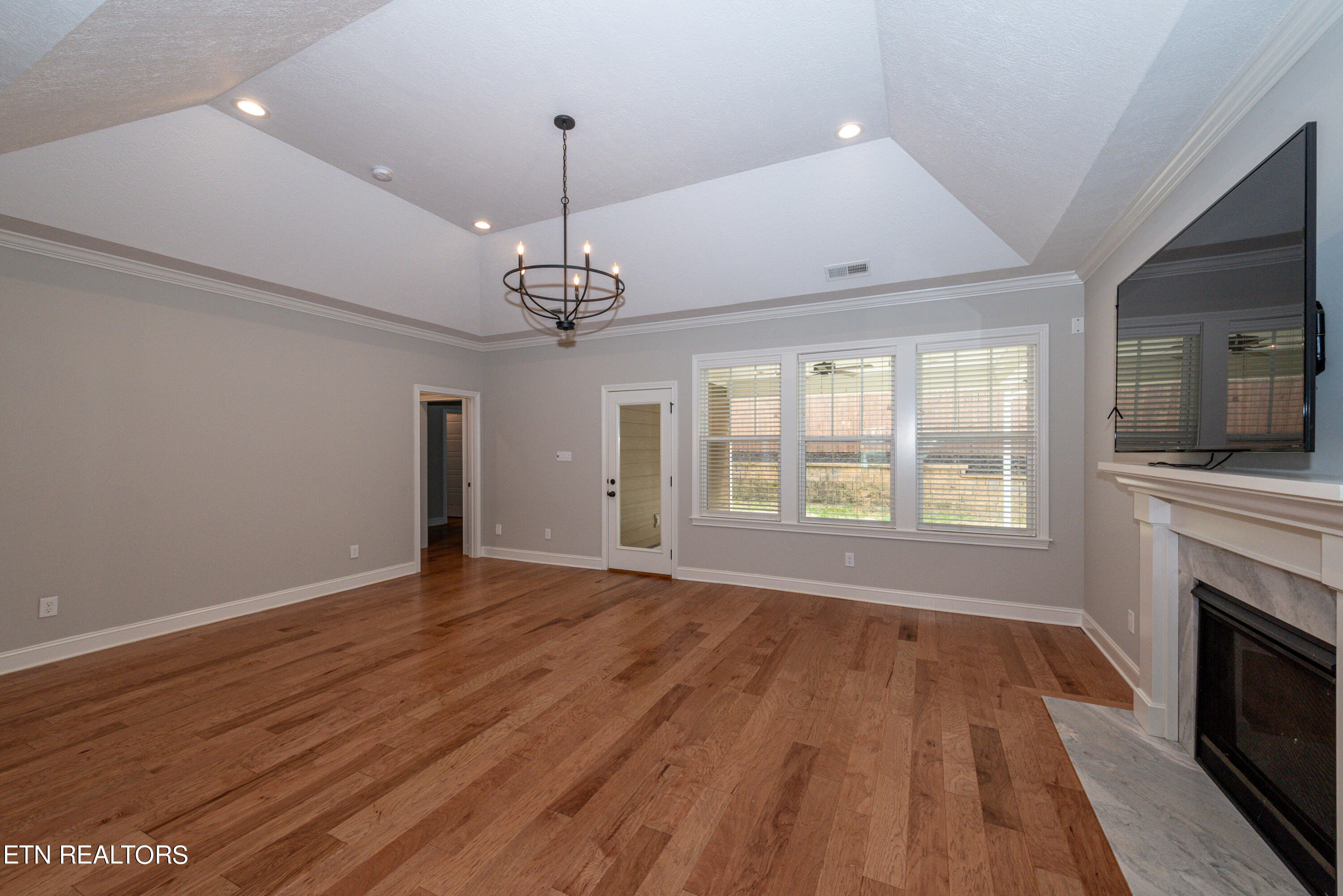 1098 Clearmill Drive