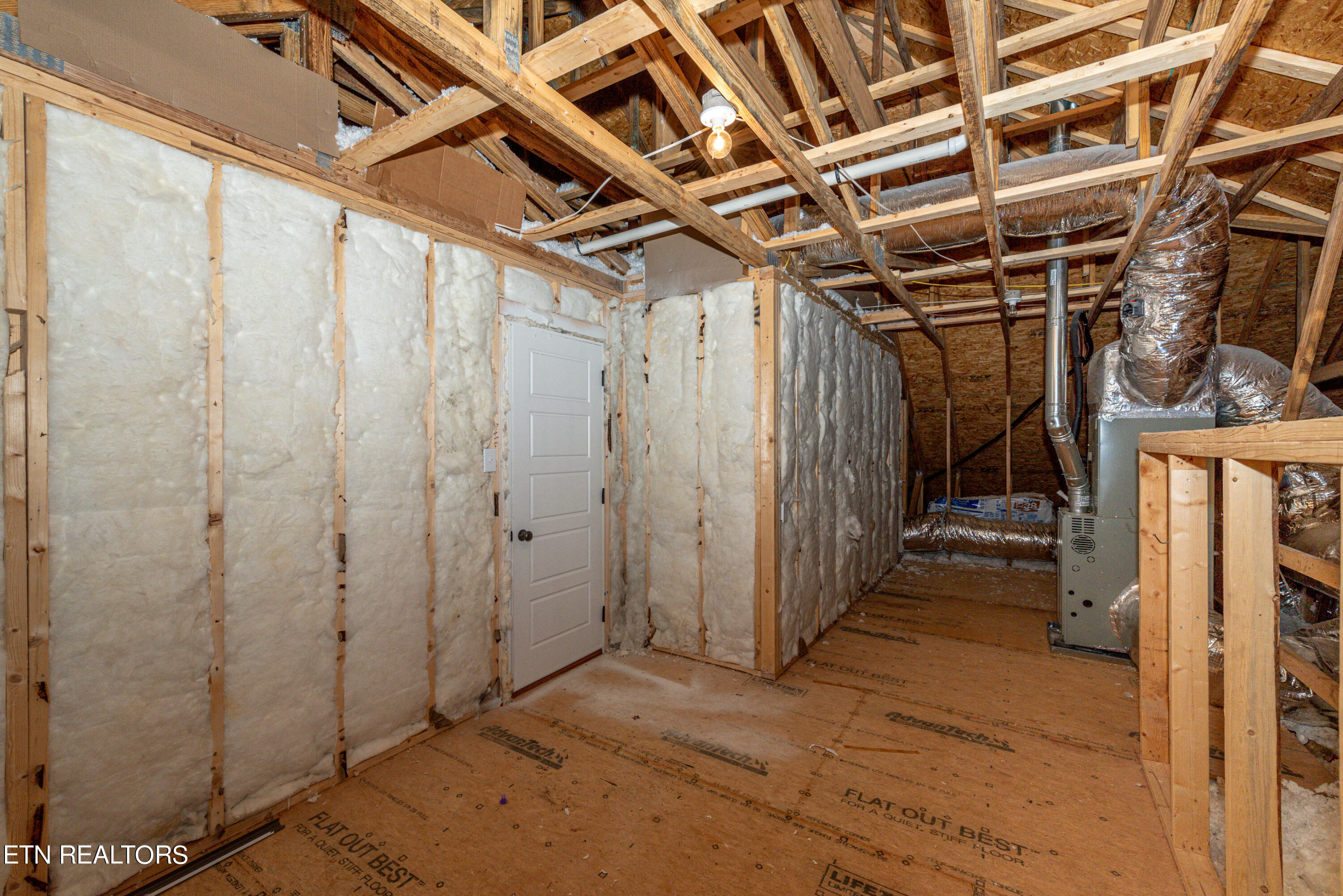 1098 Clearmill Drive