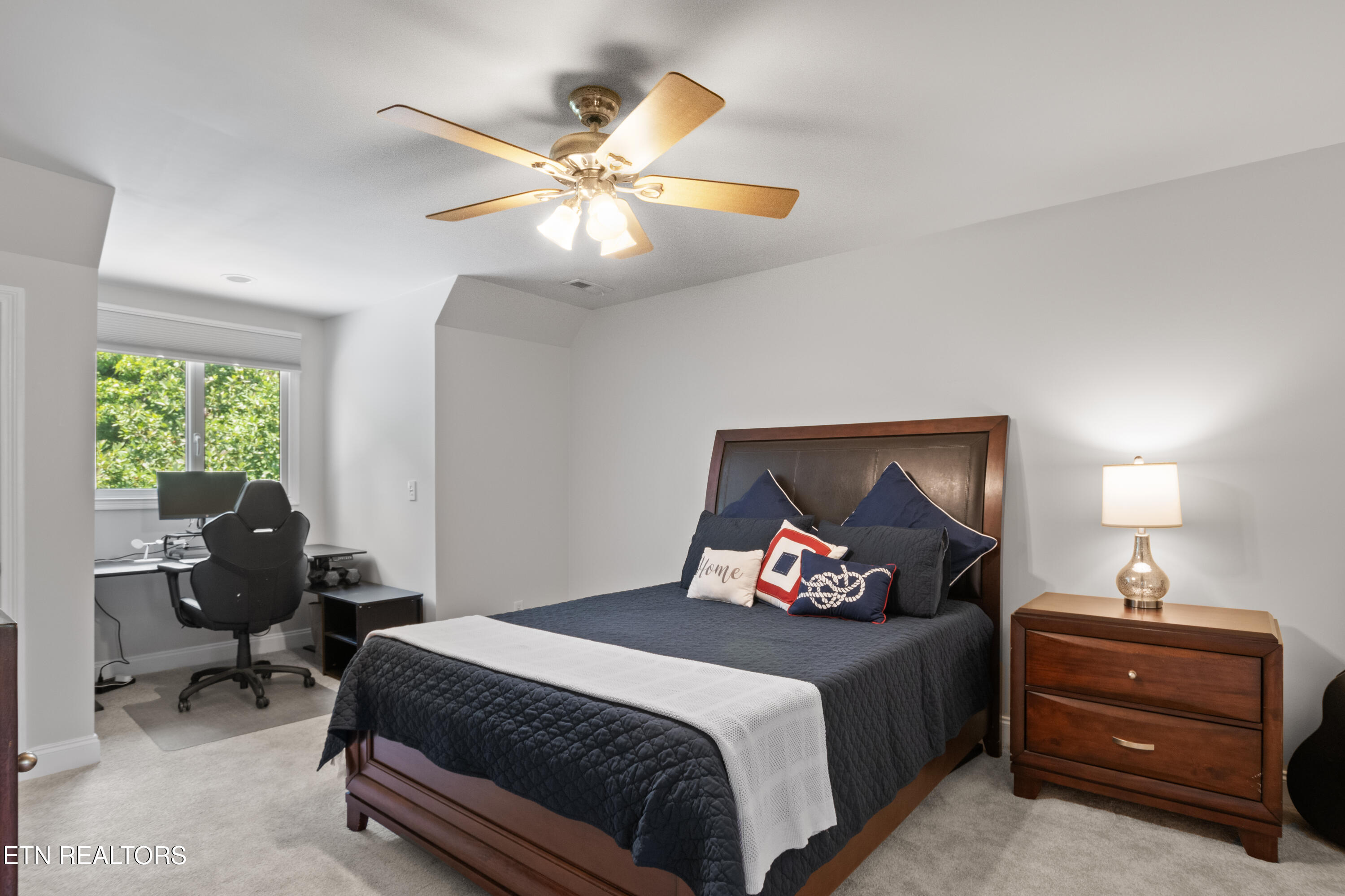 186 Lake Crest Drive