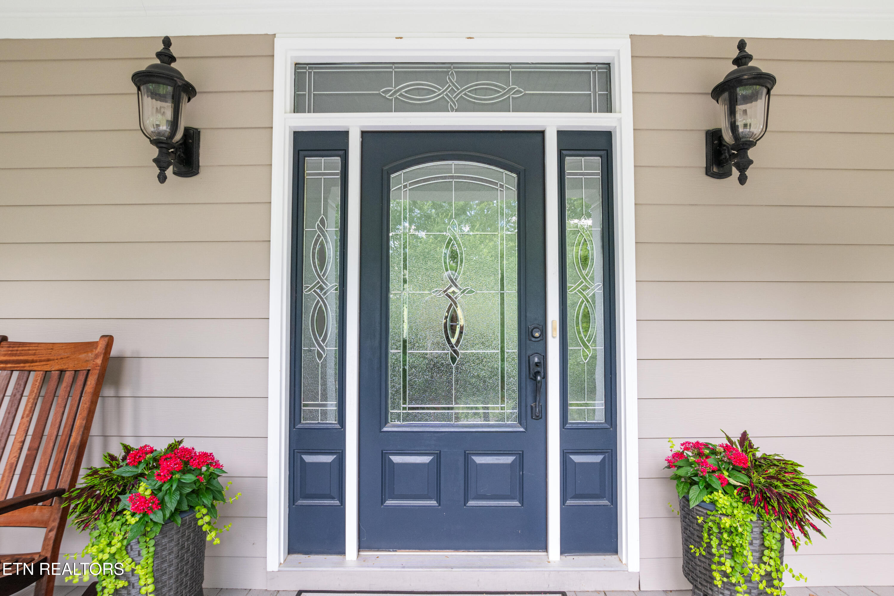 186 Lake Crest Drive