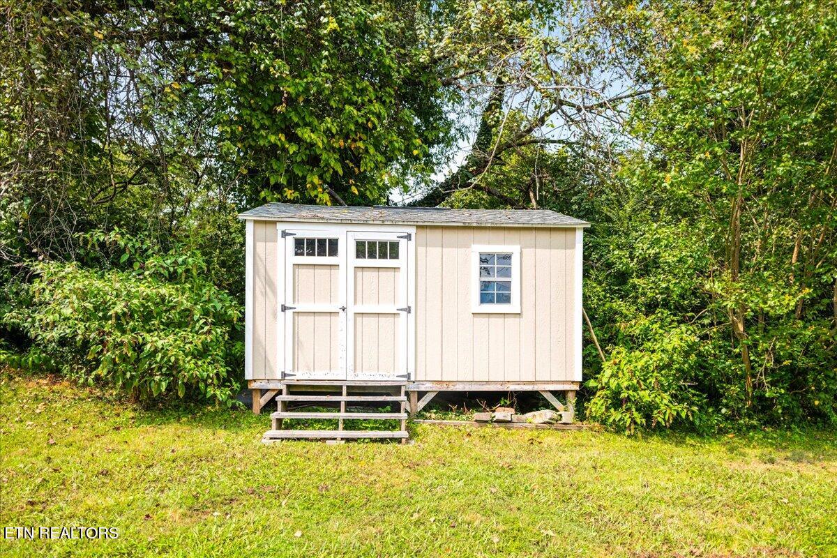 703 Midlake Drive