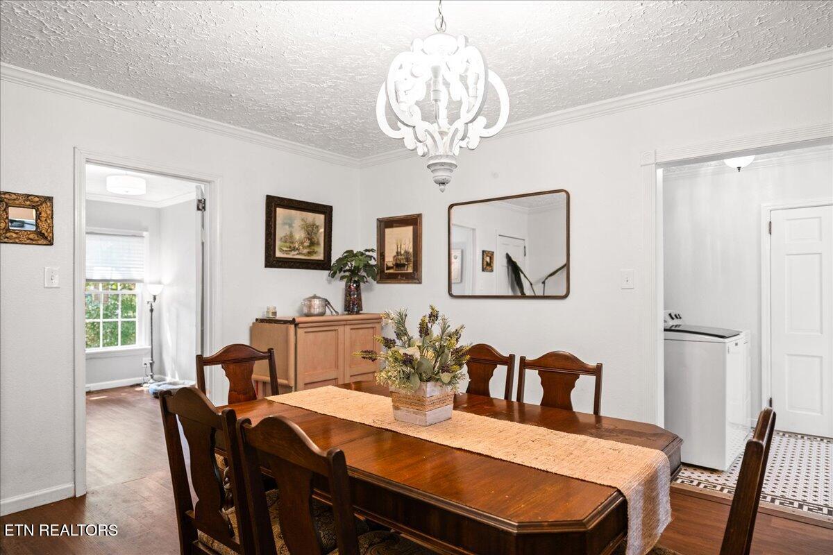 703 Midlake Drive