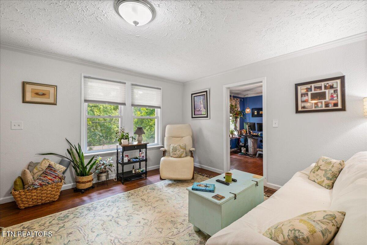 703 Midlake Drive