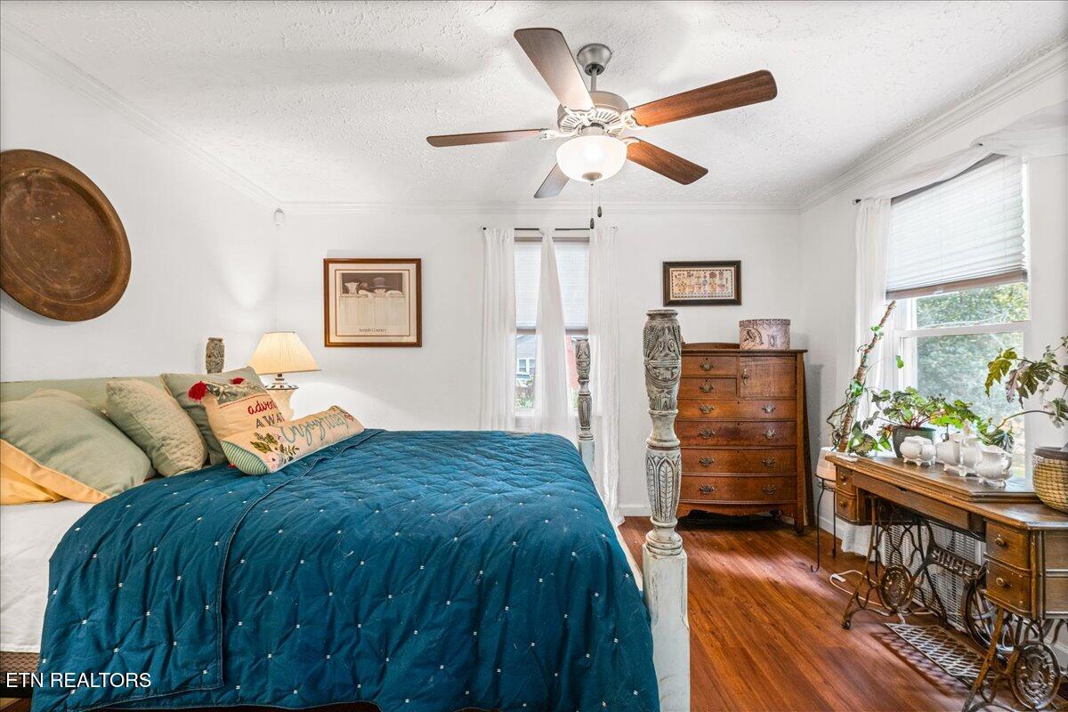703 Midlake Drive