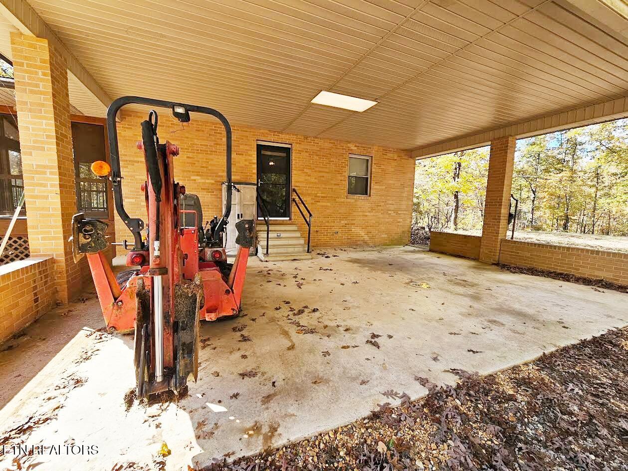 240 W Rockwood Ferry Rd