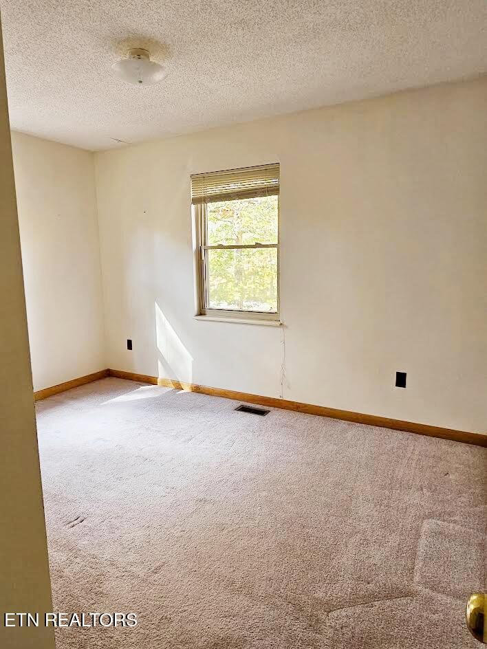 240 W Rockwood Ferry Rd