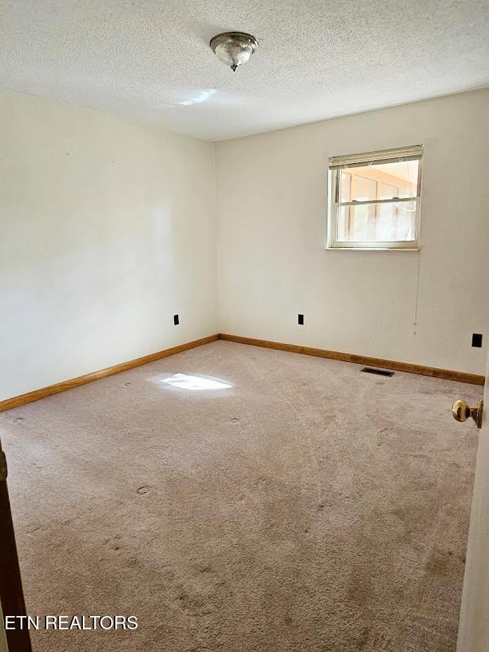 240 W Rockwood Ferry Rd