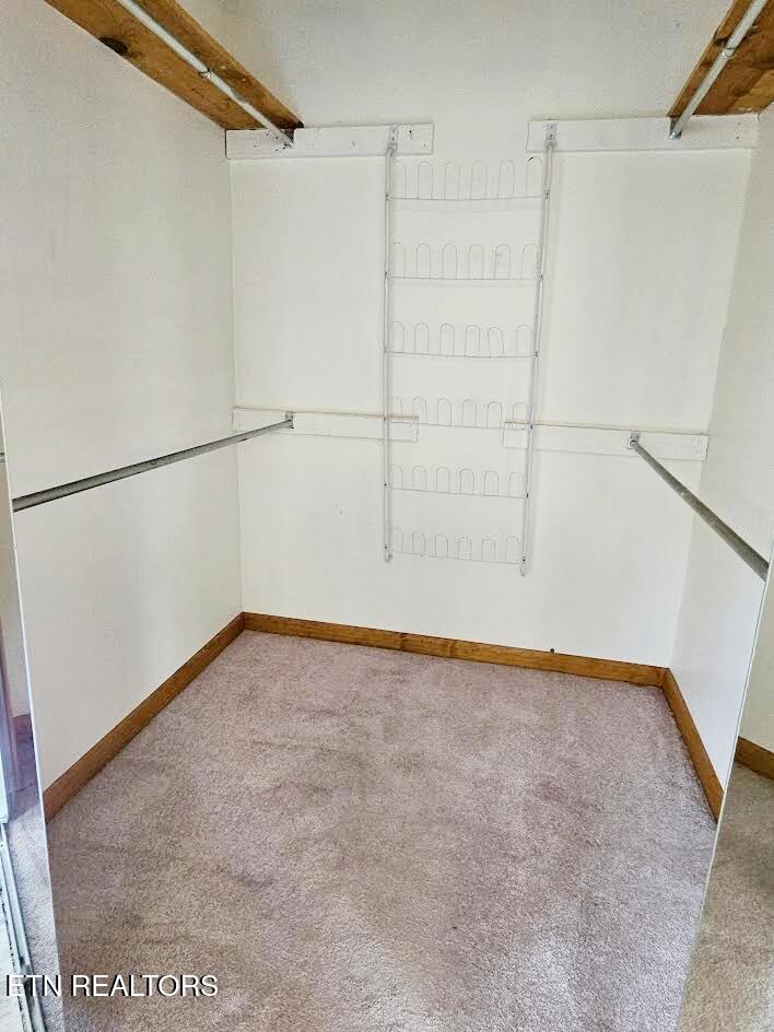 240 W Rockwood Ferry Rd