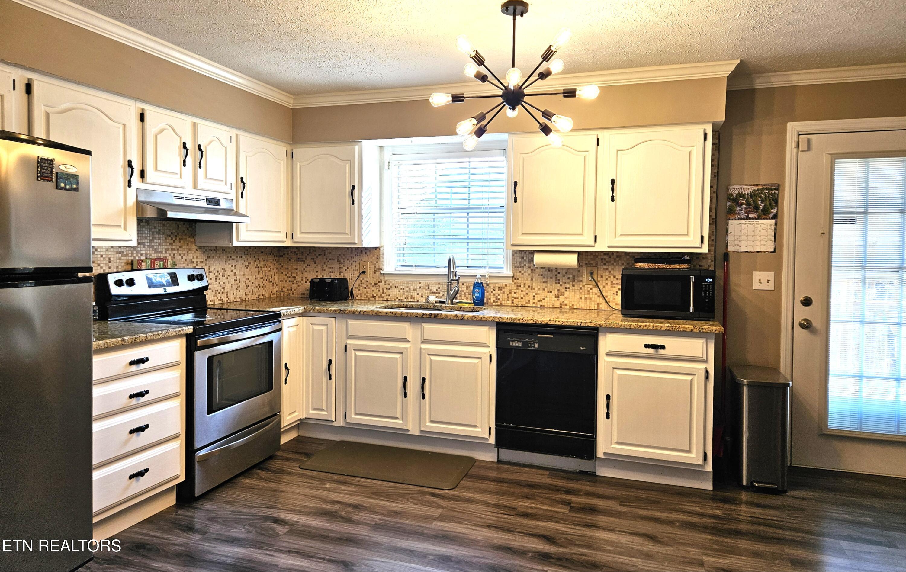 113 Thacker Drive, LaFollette