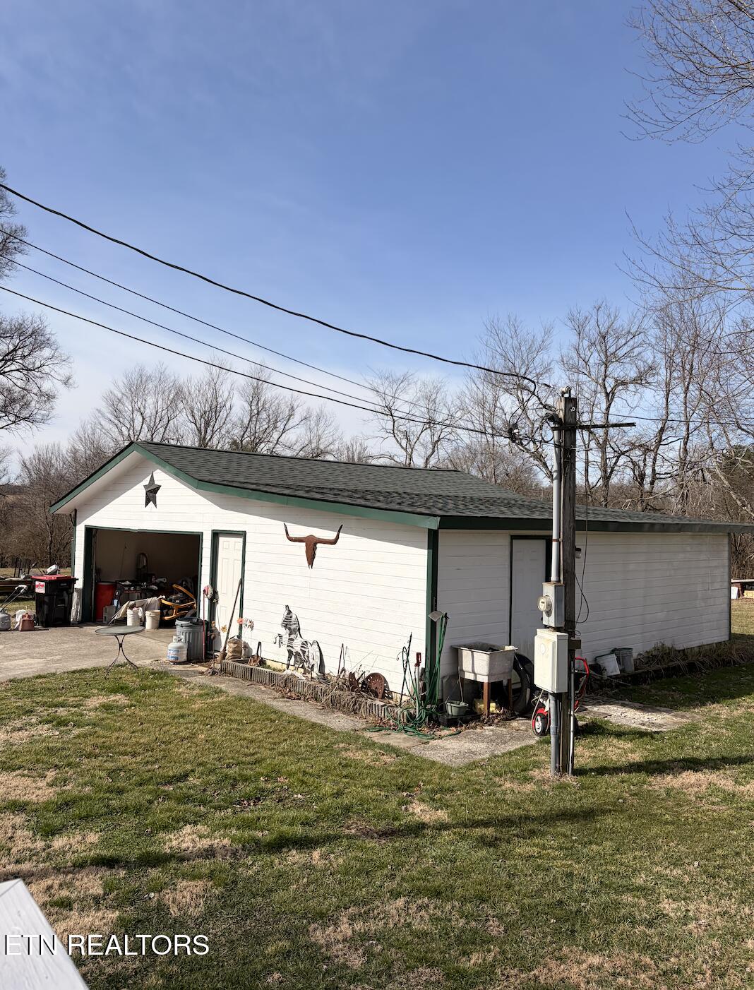 65 Dorton Access Rd