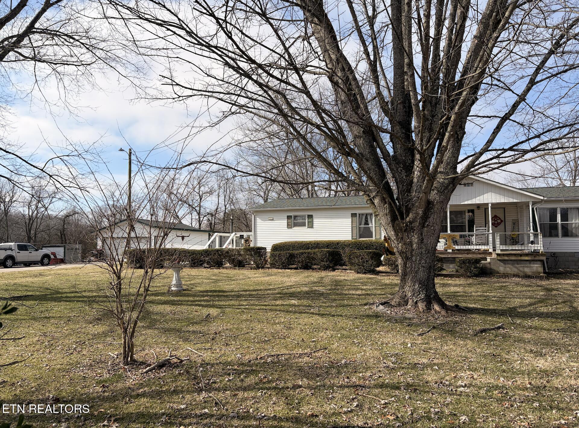 65 Dorton Access Rd