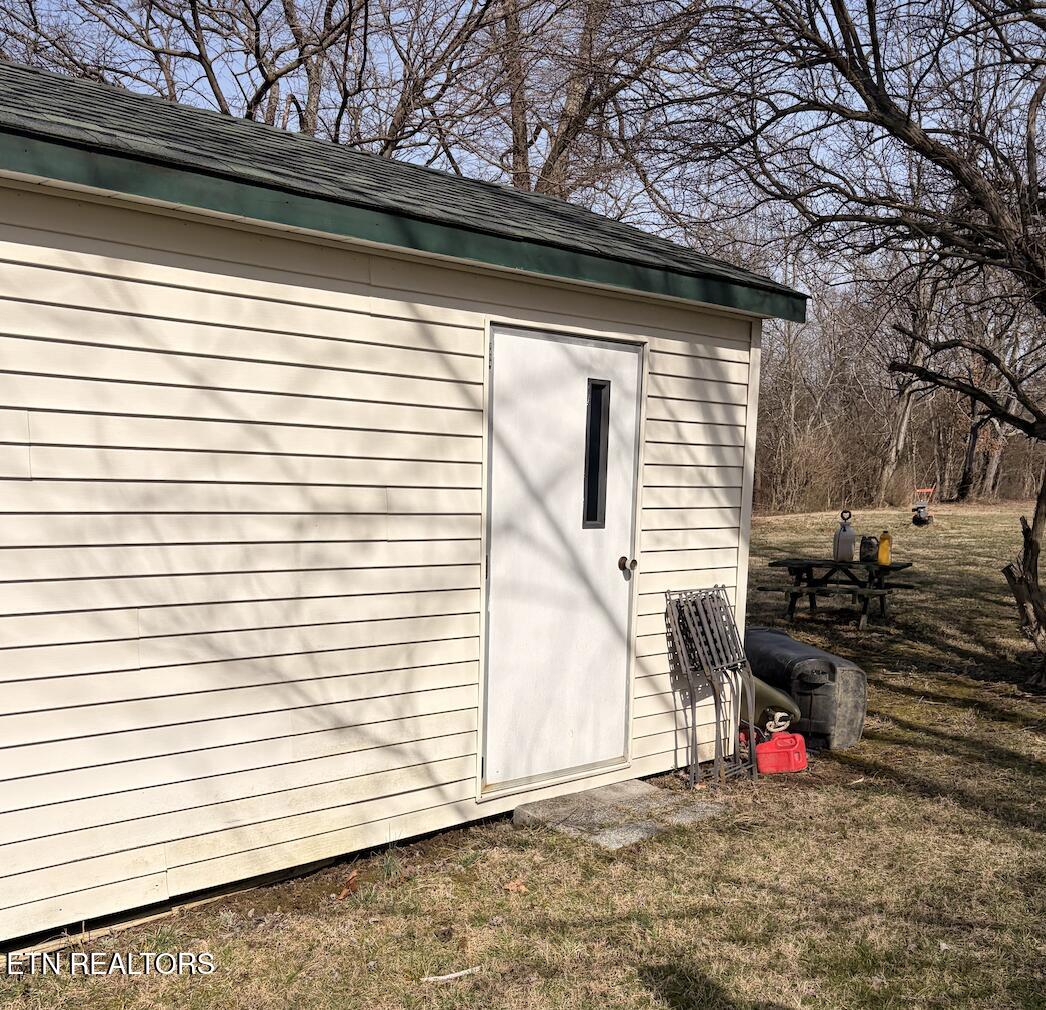65 Dorton Access Rd