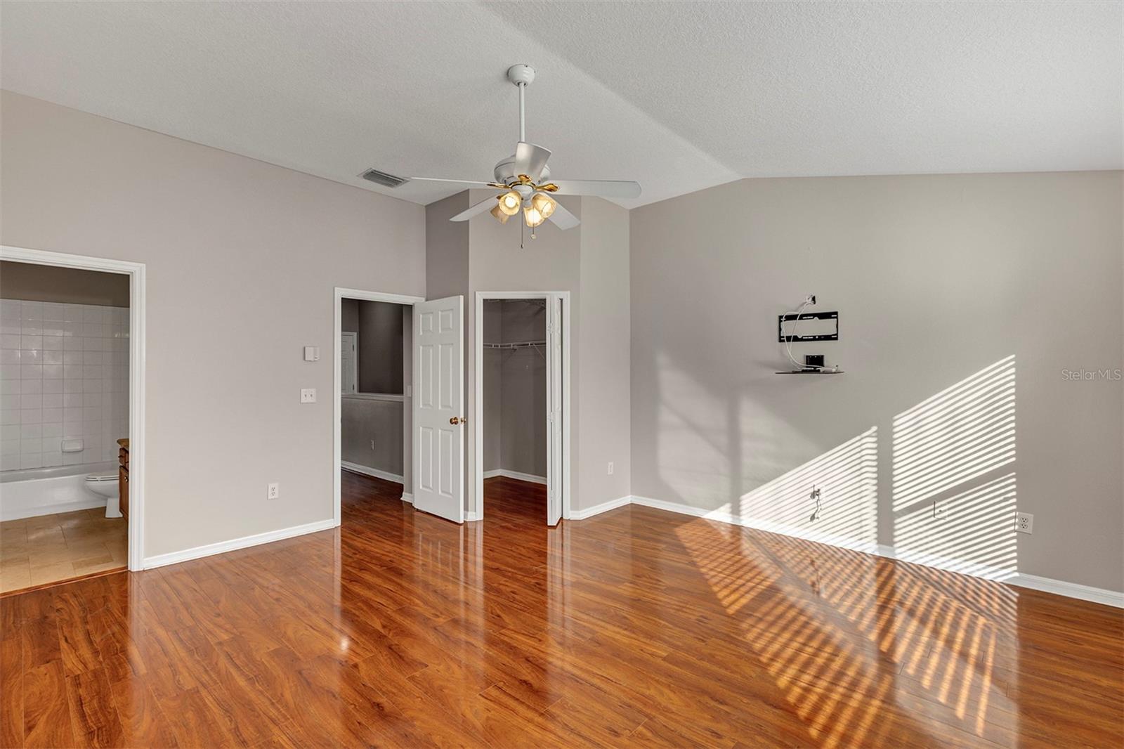 10127 TRANQUILITY WAY