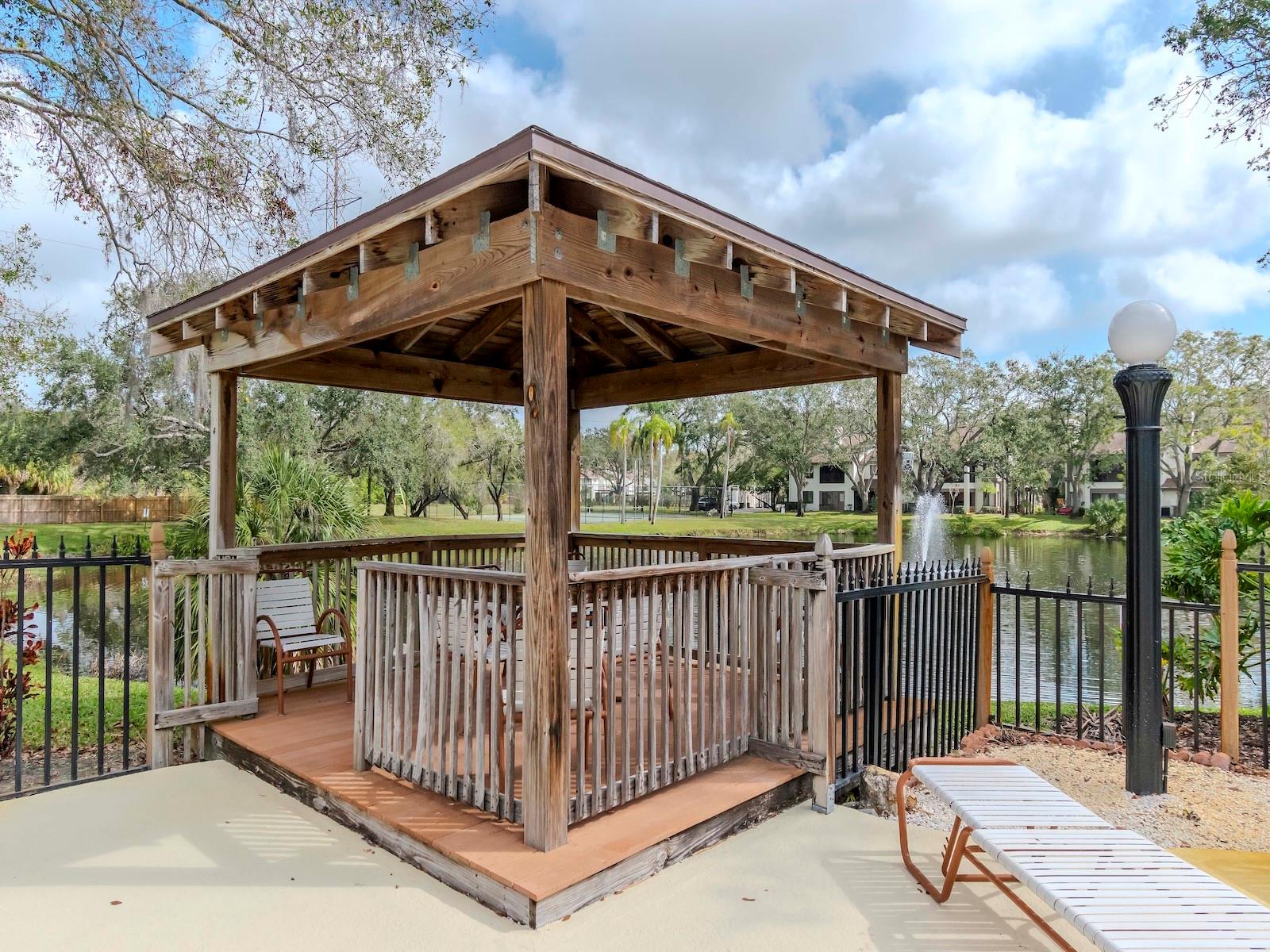 1813 LAKE CYPRESS DR #902