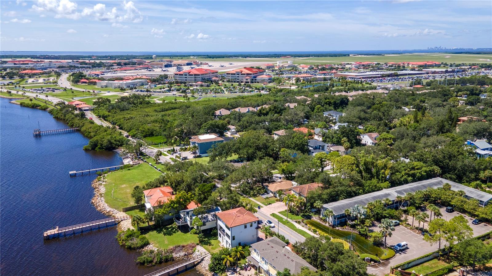 2805 W BAY HAVEN DR
