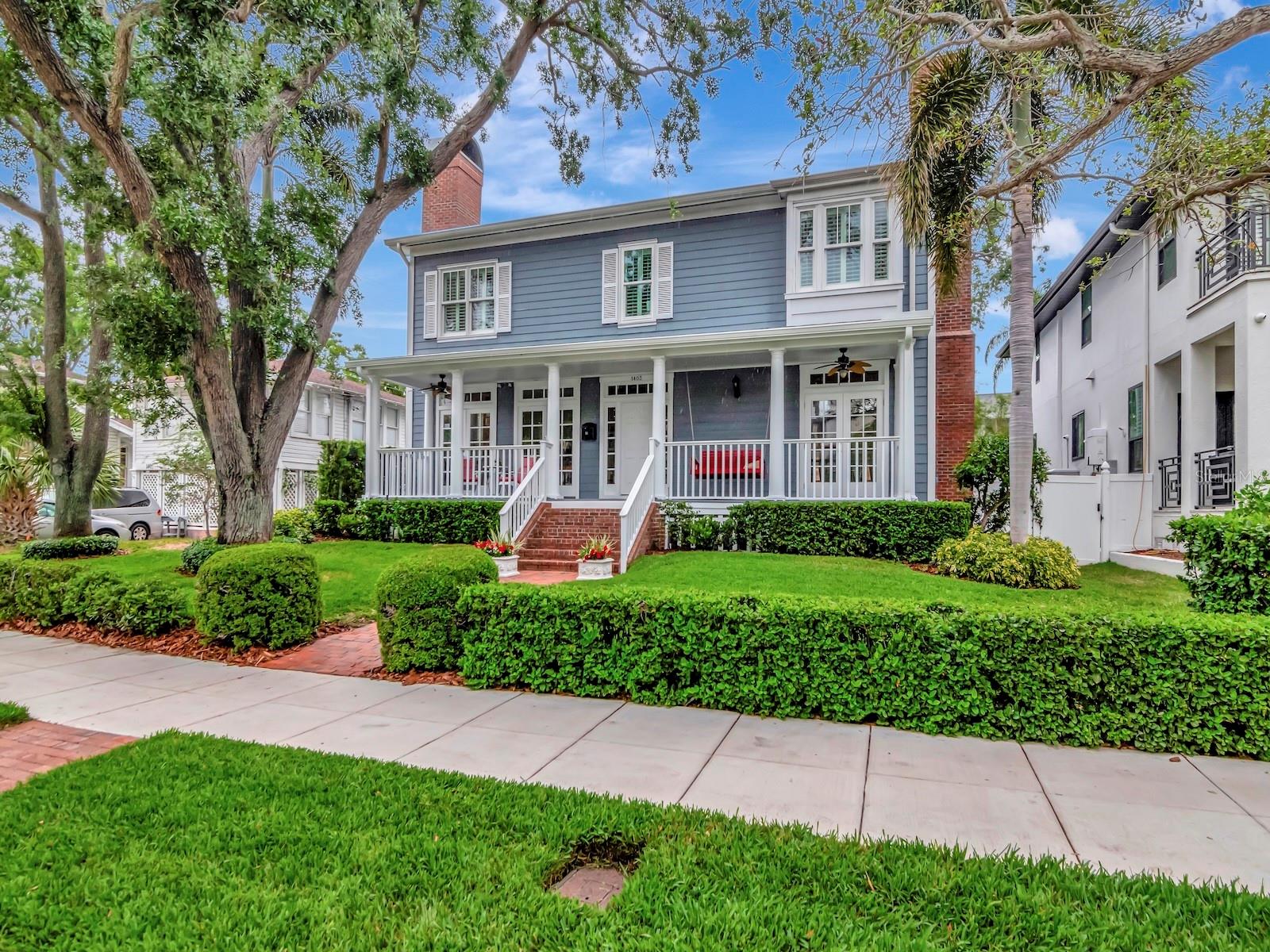 1403 W WATROUS AVE