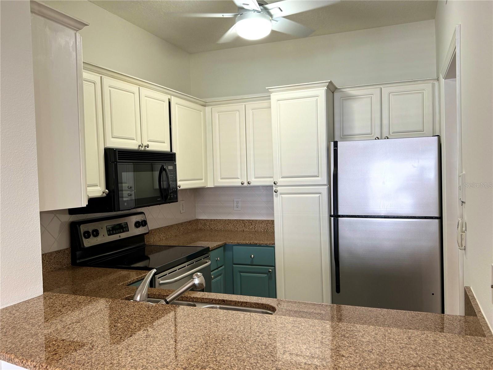 800 S DAKOTA AVE #332