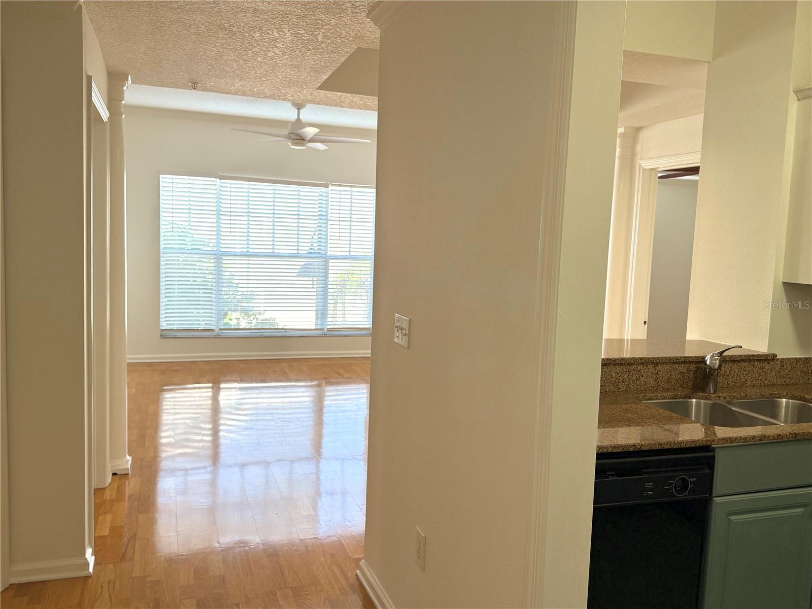 800 S DAKOTA AVE #332