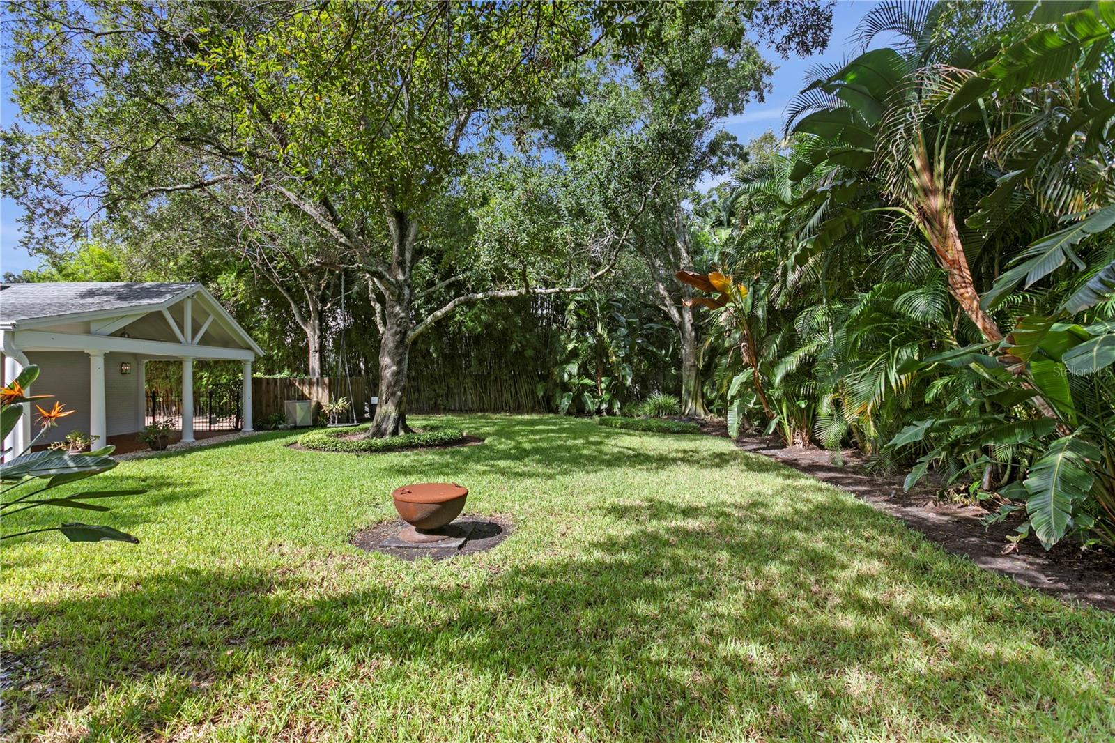 3209 W PARKLAND BLVD