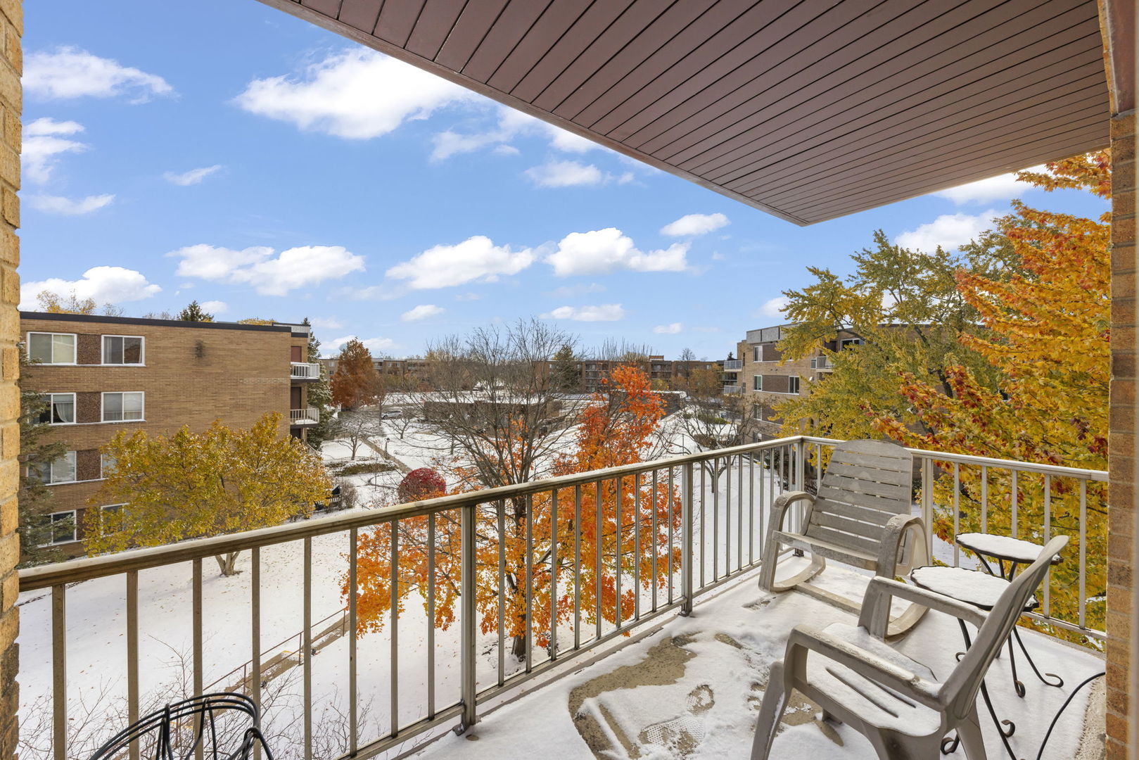 245 S Park Lane Unit: 321