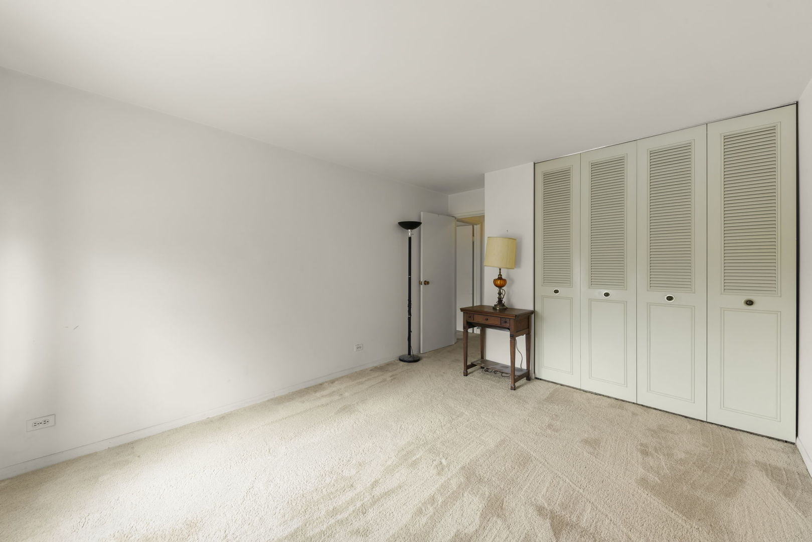 245 S Park Lane Unit: 321