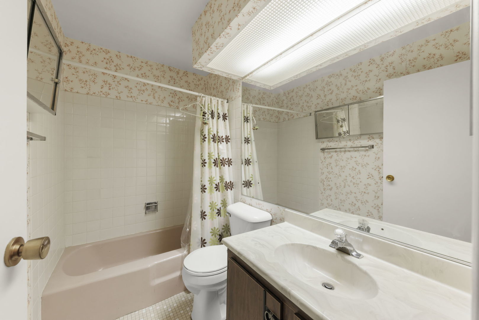245 S Park Lane Unit: 321