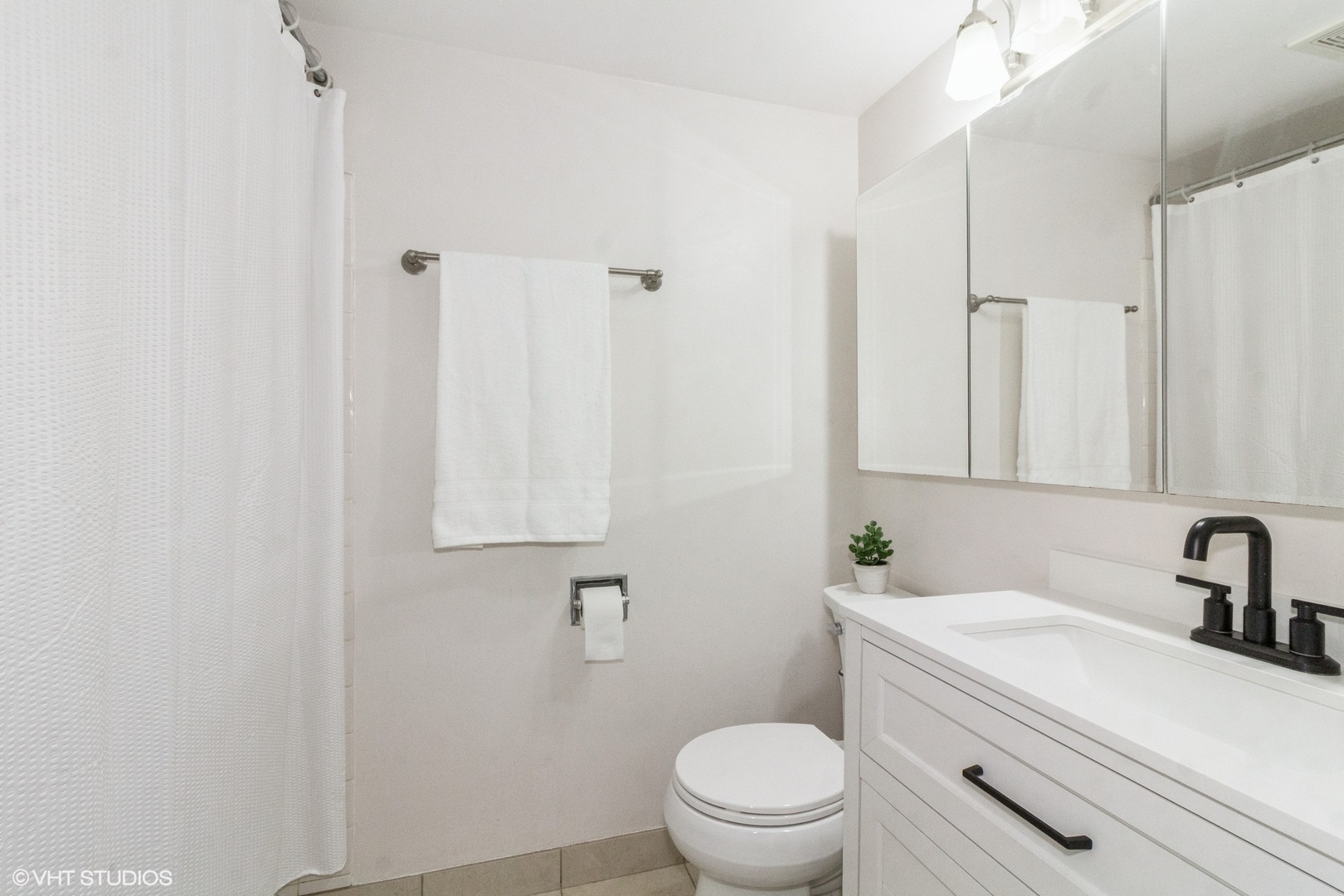 5s066 Pebblewood Lane Unit: B1