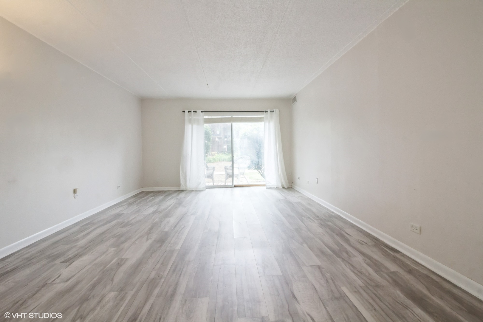 5s066 Pebblewood Lane Unit: B1