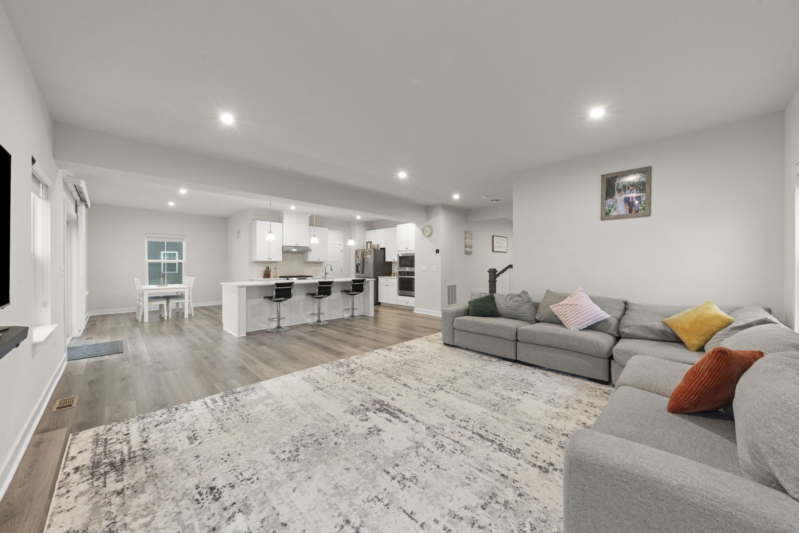 3096 Jeter Street