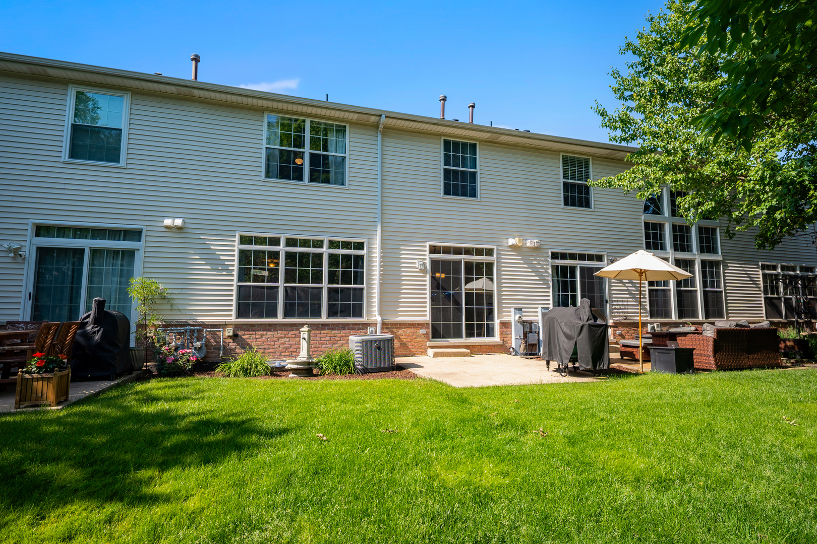 16017 W Iroquois Drive